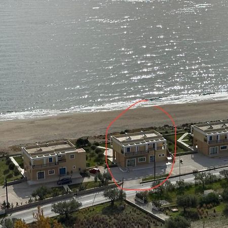 Beachfront Apartments Kárpathos Eksteriør billede