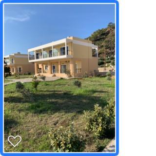 Beachfront Apartments Kárpathos Eksteriør billede